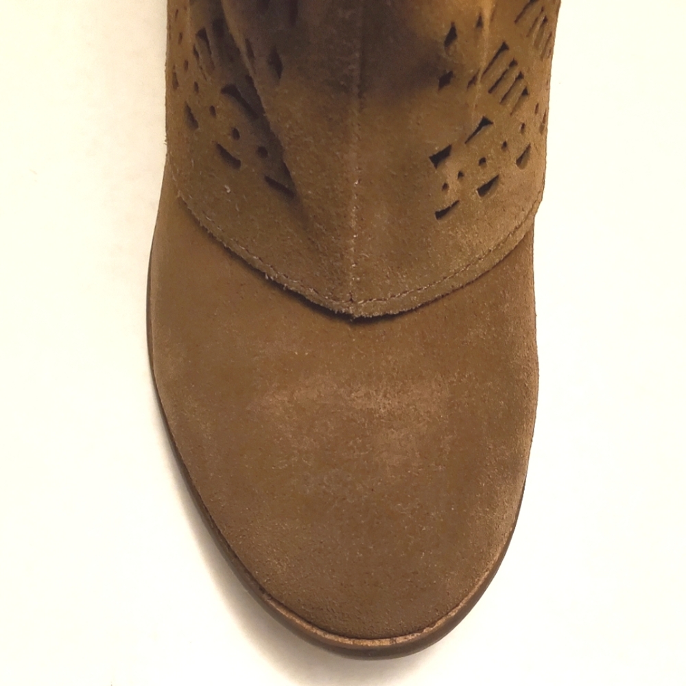 New NAUGHTY MONKEY LYRICS TAN LASER CUT PERFORATED ANKLE BOOTS 8 - Picture 7 of 9